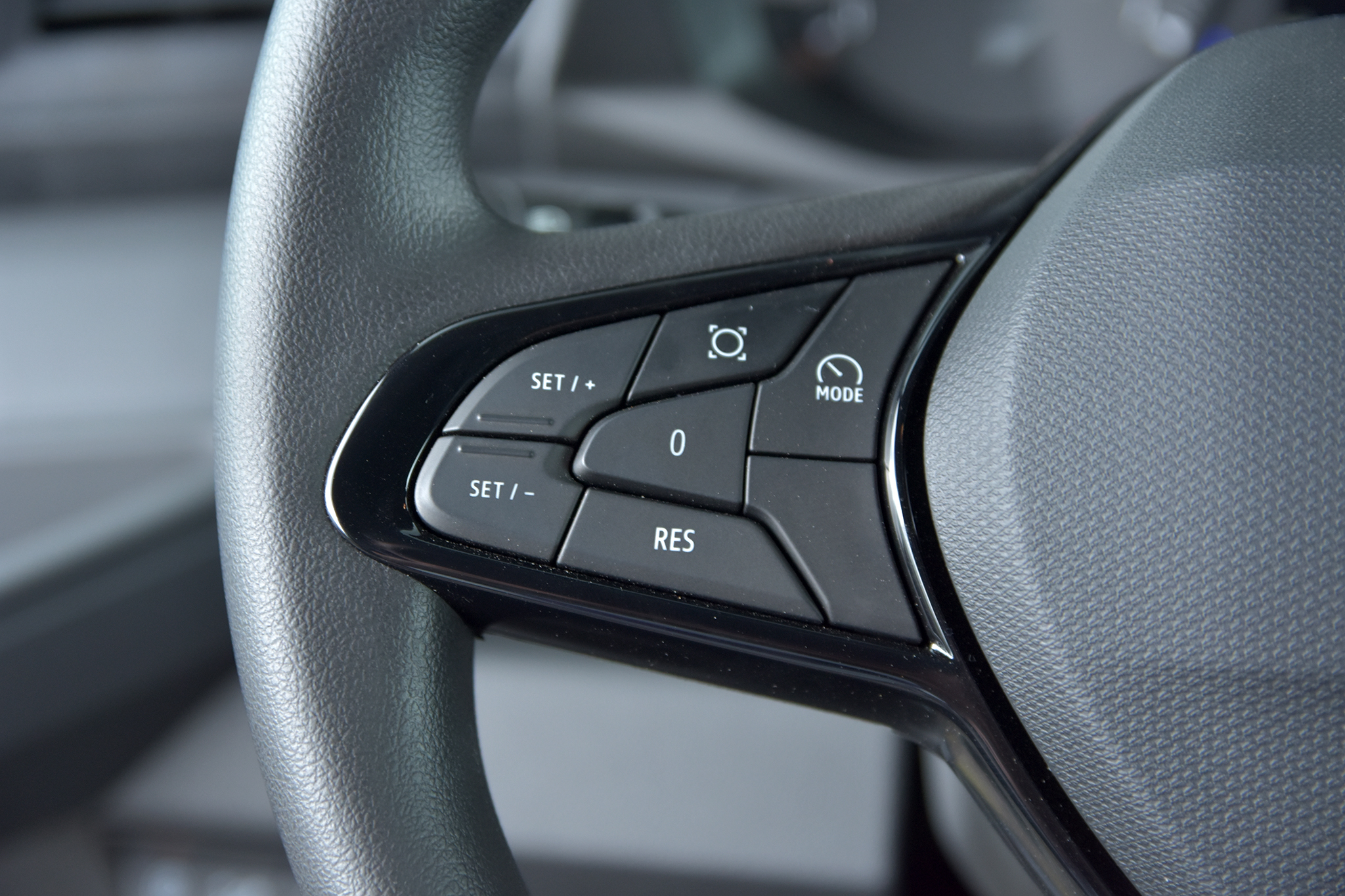 Zdjęcie pojazdu wewnątrz i na zewnątrz