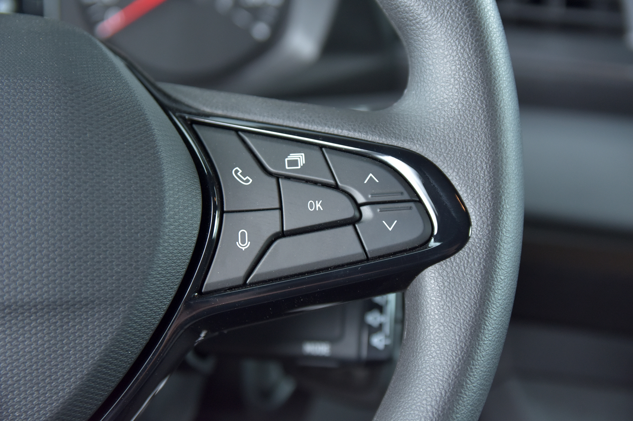 Zdjęcie pojazdu wewnątrz i na zewnątrz